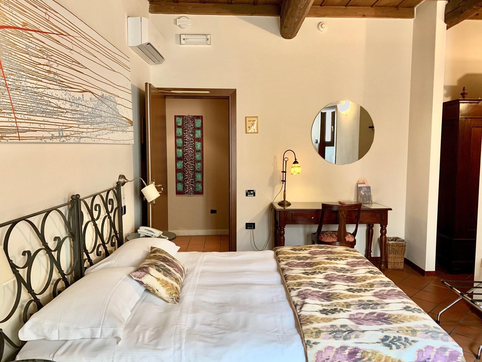 פררה Hotel De Prati מראה חיצוני תמונה